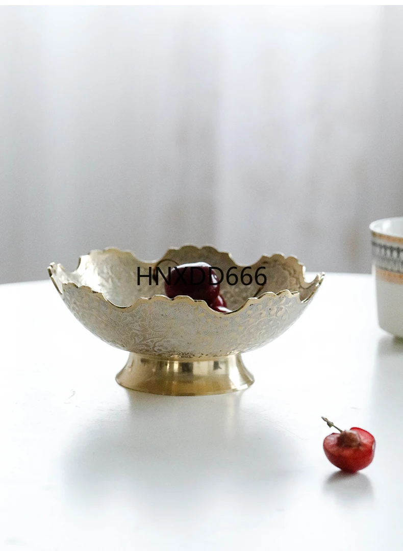 

Retro light luxury brass fruit plate, court style creative decoration ornament, jewelry storage