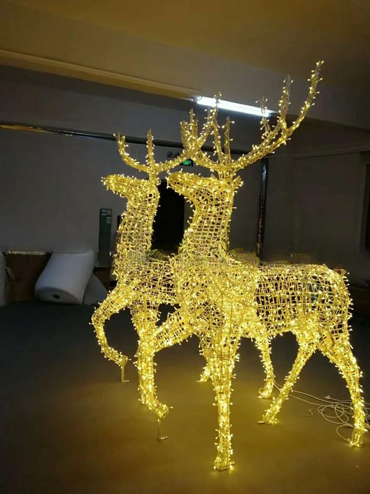 reindeer outdoor christmas lights