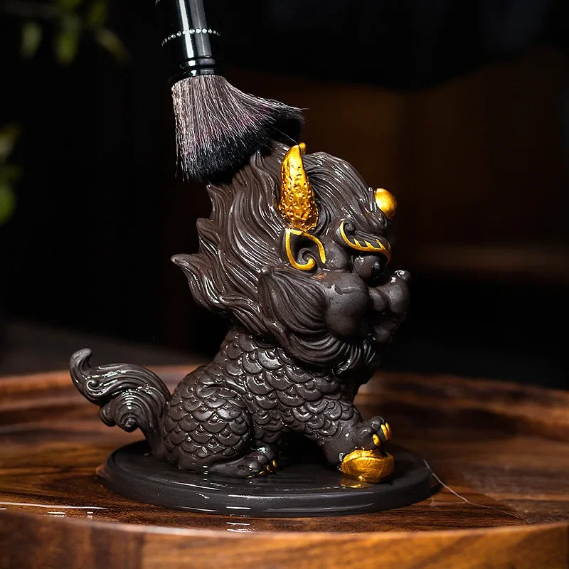 Tea Pet Purple Sand Kylin Divine Beast Brave Troops Handmade Tea Pet Ornaments Tea Ceremony Accessories