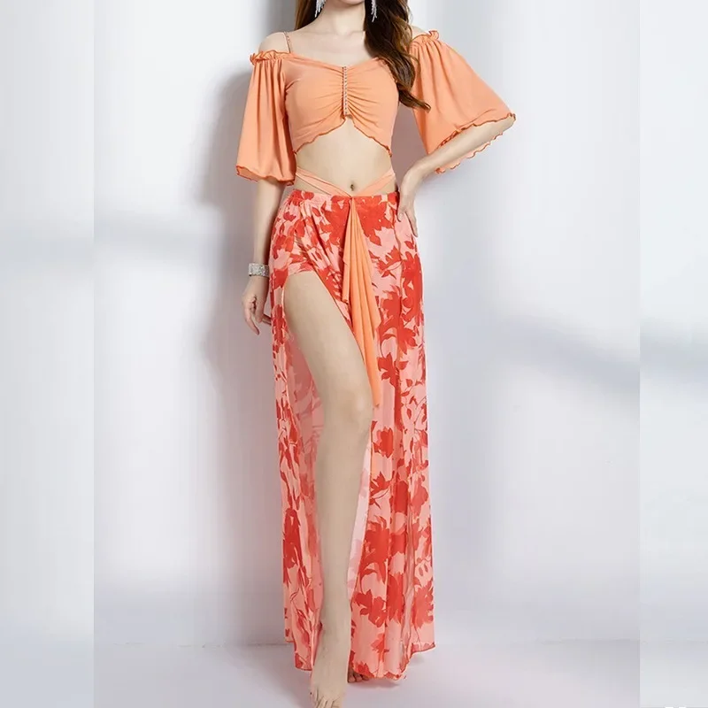 

Женский топ для танца живота в восточном стиле с разрезом, комплект с юбкой для взрослых, элегантная тренировочная одежда, костюм для танца живота, танцевальная одежда для выступлений на сцене, наряд