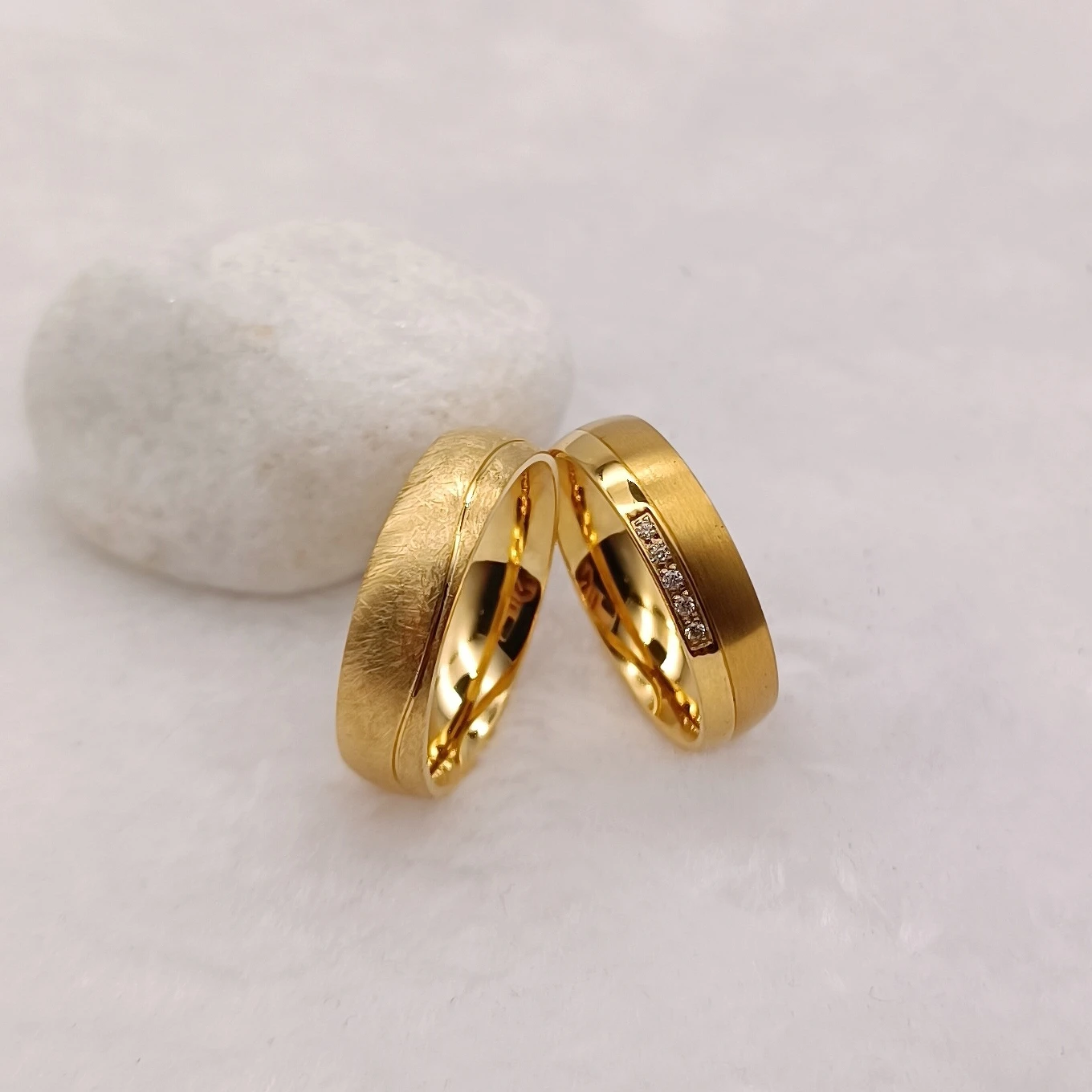 Anillos de Compromiso de primera clase, joyería chapada en oro de 24k, conjuntos de novia, anillo de boda de diamante Cz de 3 quilates