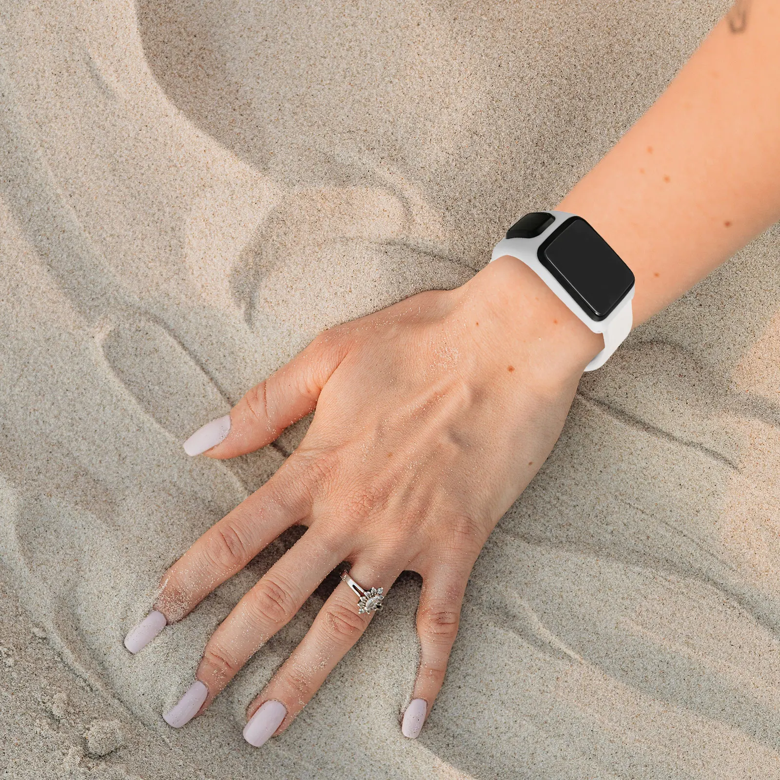

Silicone Watch Replacement Watchband Replacement Strap Smartwatch Grey Adjustable Size Fits All Buttons Single Color