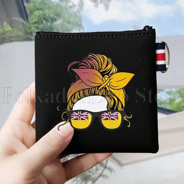 Niue Flag Map Love Heart Niuean Gifts Canvas Coin Purse Bag Small Square Key Bag Storage Card Bag Cotton Wallet Zipper Pouch