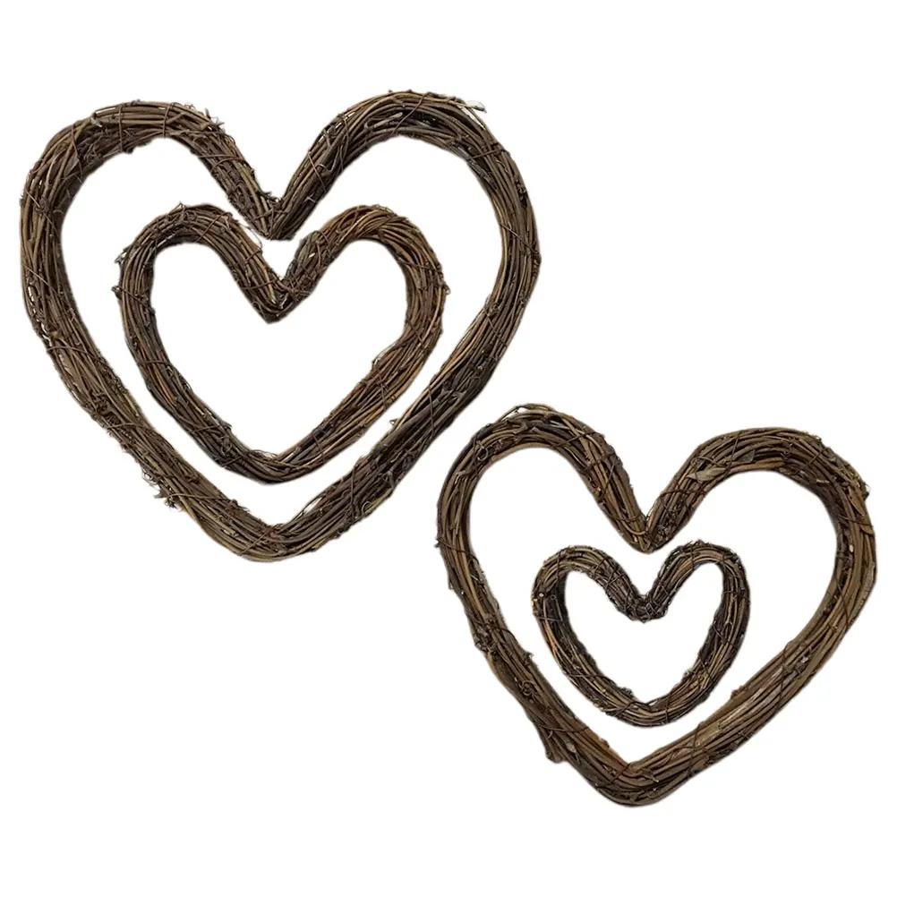 

4Pcs Heart Shaped Rattan Wreath Natural Handmade Door Hanging Decoration DIY Craft Garland Frame Wreath DIY Rattan