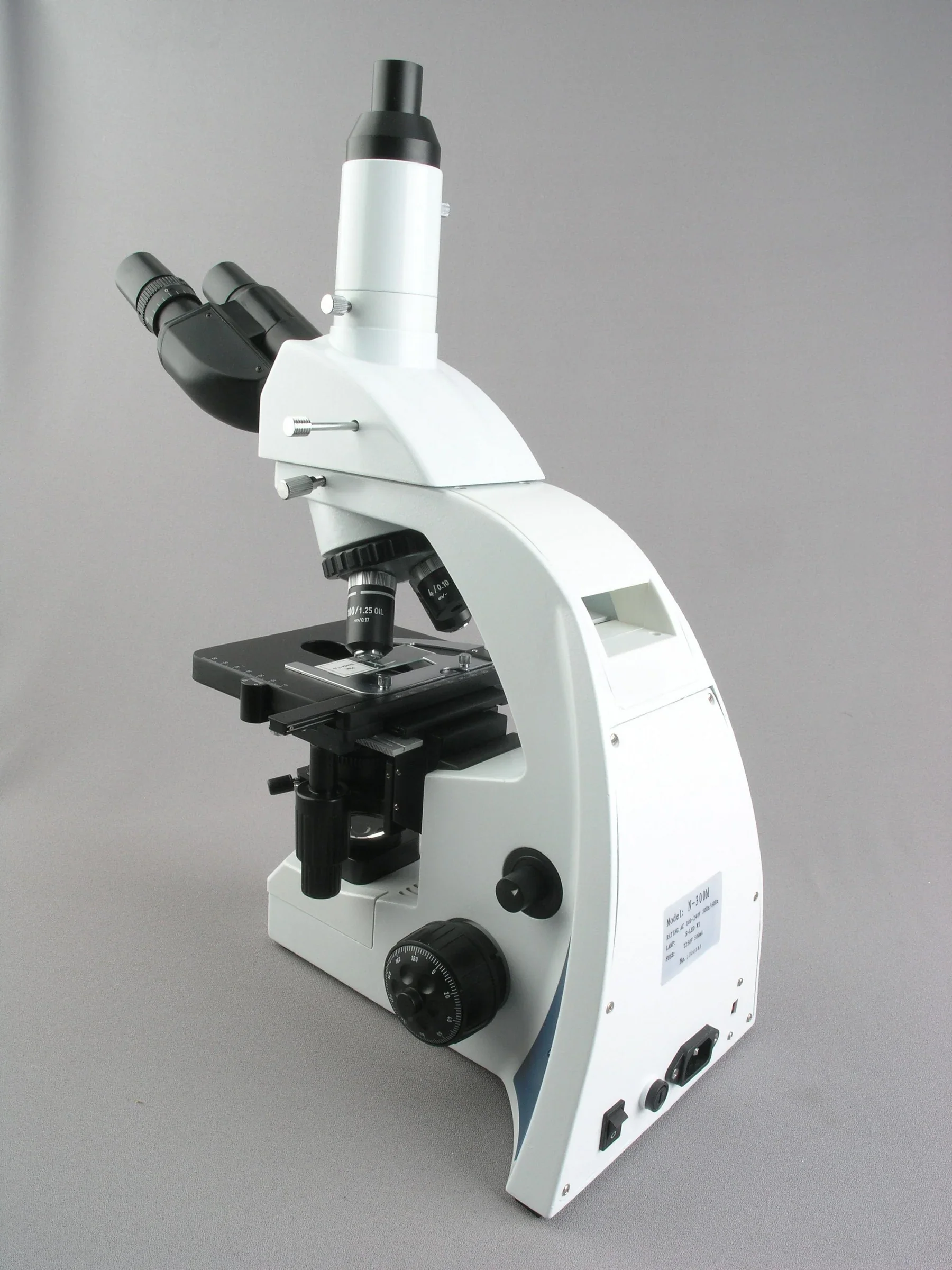 AmScope 無限補正三眼複合顕微鏡 40X-2000X + 3W LED Koehler