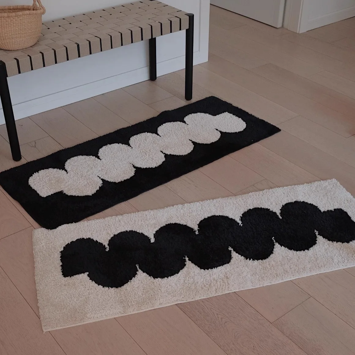 

Ins Nordic Style Bedroom Bedside Tufted Carpet Living Room Rectangular Sofa Floor Mat Home Bathroom Non-Slip Absorbent Foot Mat