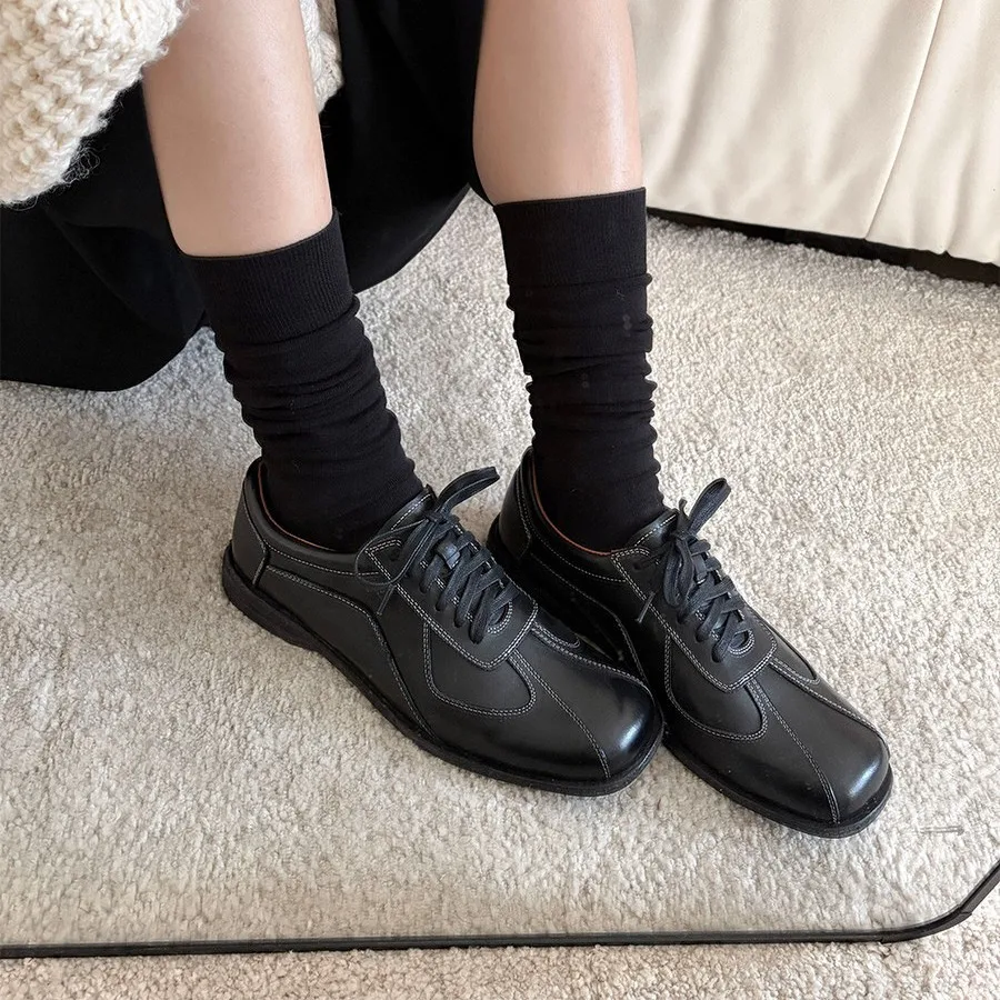 Women Black Leather Lace‑up Oxford Shoes Square Toe Contrast Stitching Flat Shoes Retro Casual Ladies Daily Dress Footwear Girls