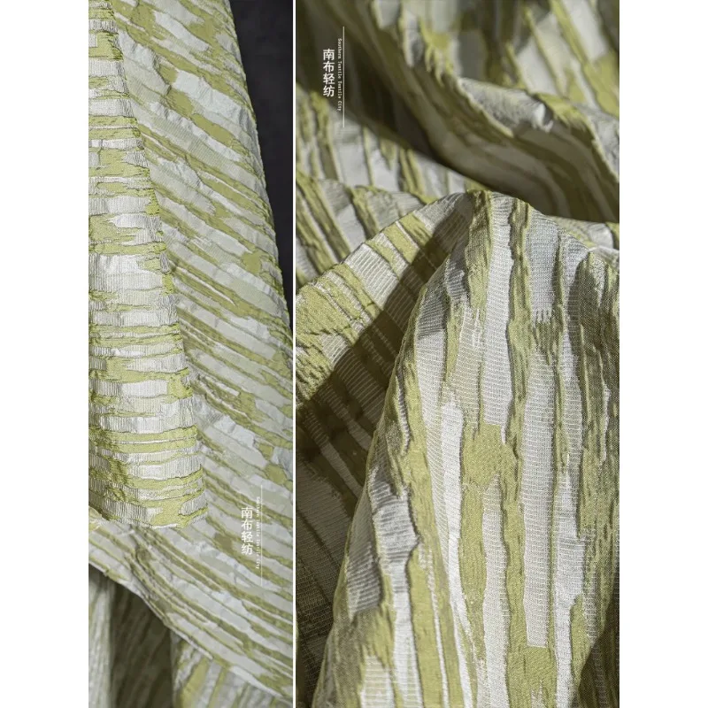 Light Green Vein Bubble Jacquard Pressed Pleated Polyester Fabric Fashion Texture Embossed Skirt Clothing Designer Fabric