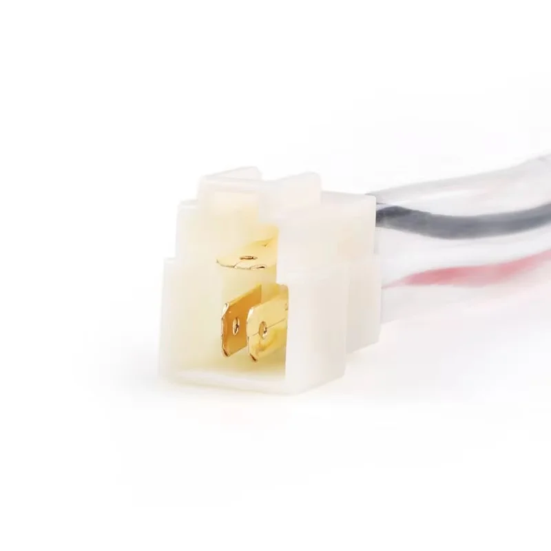 

The flameout fuel cut-off solenoid valve is suitable for Yangma 4TNV94L-SFN 119653-77950