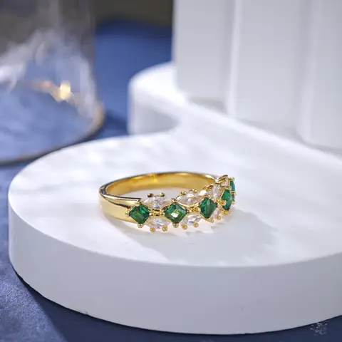 Luxury 100% Real 18k Gold Women's Vintage Emerald Rings Moissanite Diamond Ring