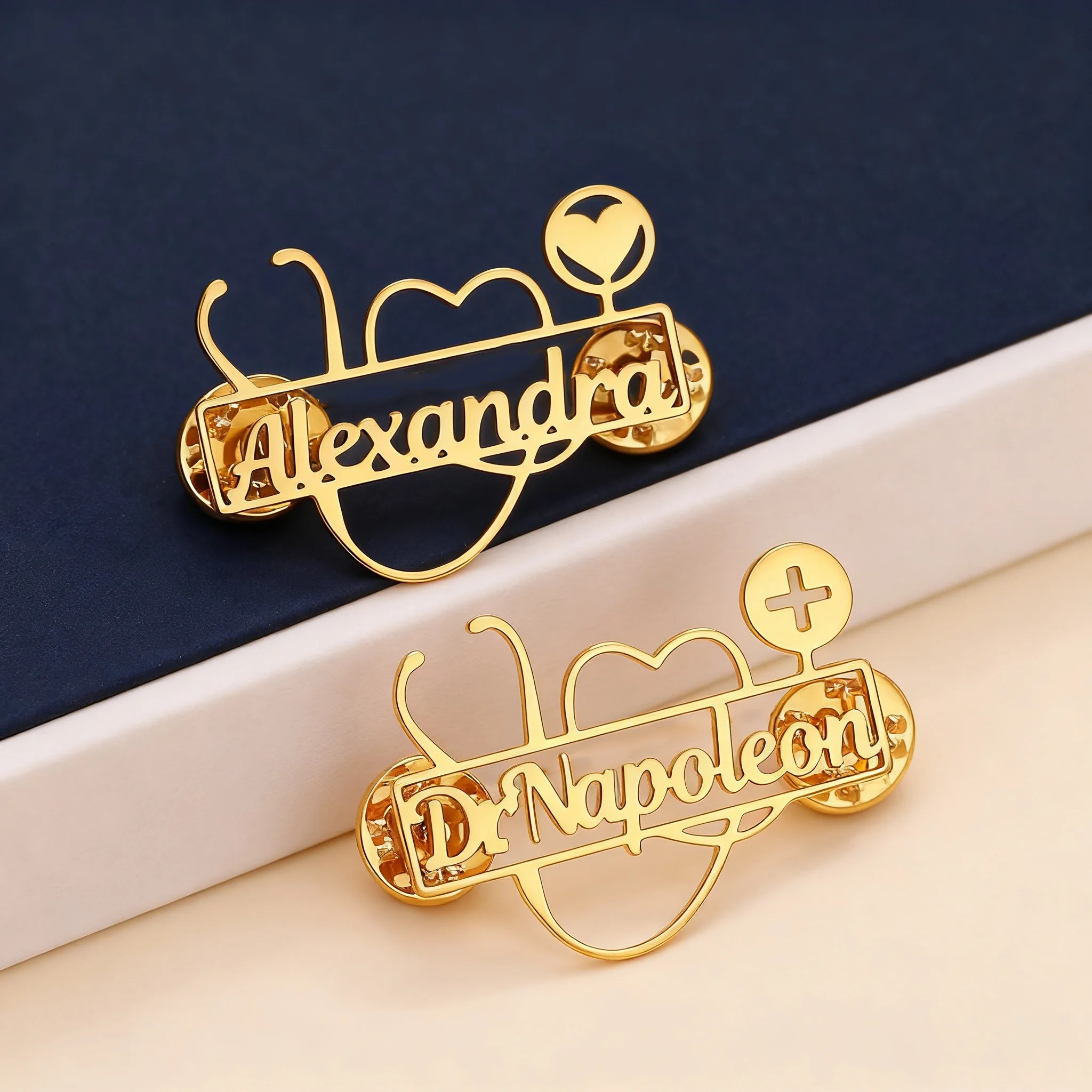 Брошь в виде стетоскопа на заказ