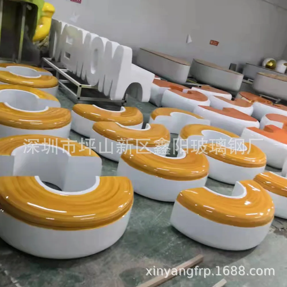 Asiento creativo para piscina de árboles de fibra de vidrio, centro comercial al aire libre, parque Meichen, área de descanso público de grano de madera de imitación, banco de empalme