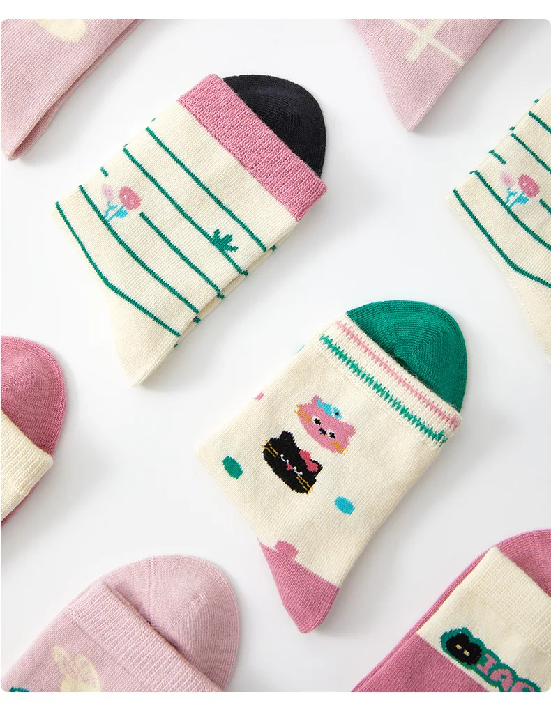 5 أزواج من الجوارب القطنية الناعمة للأطفال البنات والأطفال الصغار جوارب شتوية دافئة لمنتصف العجل جوارب رياضية للأطفال والطلاب غير قابلة للانزلاق قابلة للتنفس