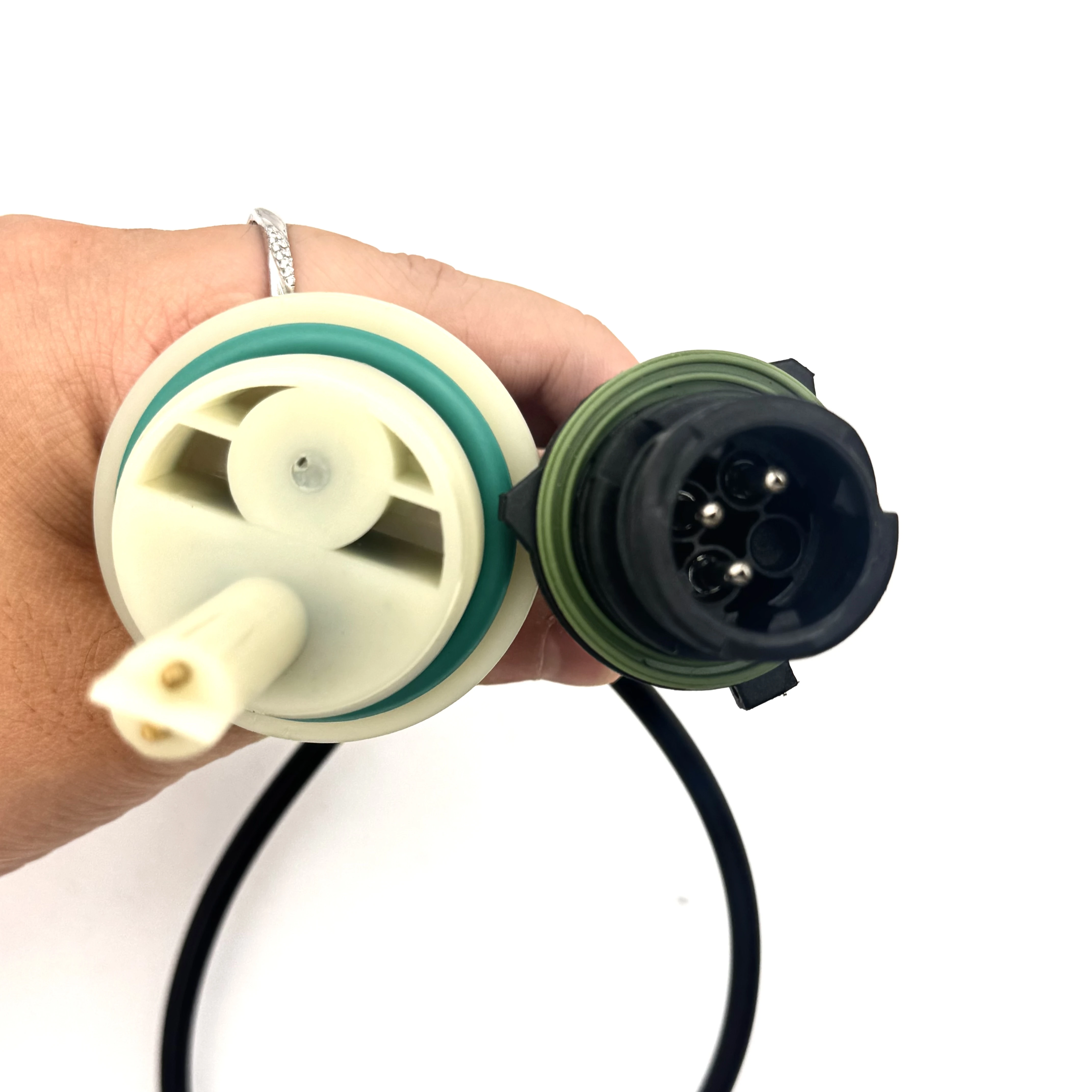 Fuel Water Separator Level Sensor 612640080448 With Wire Drain Valve For Weichai WP12 WP13 SHACMAN Truck