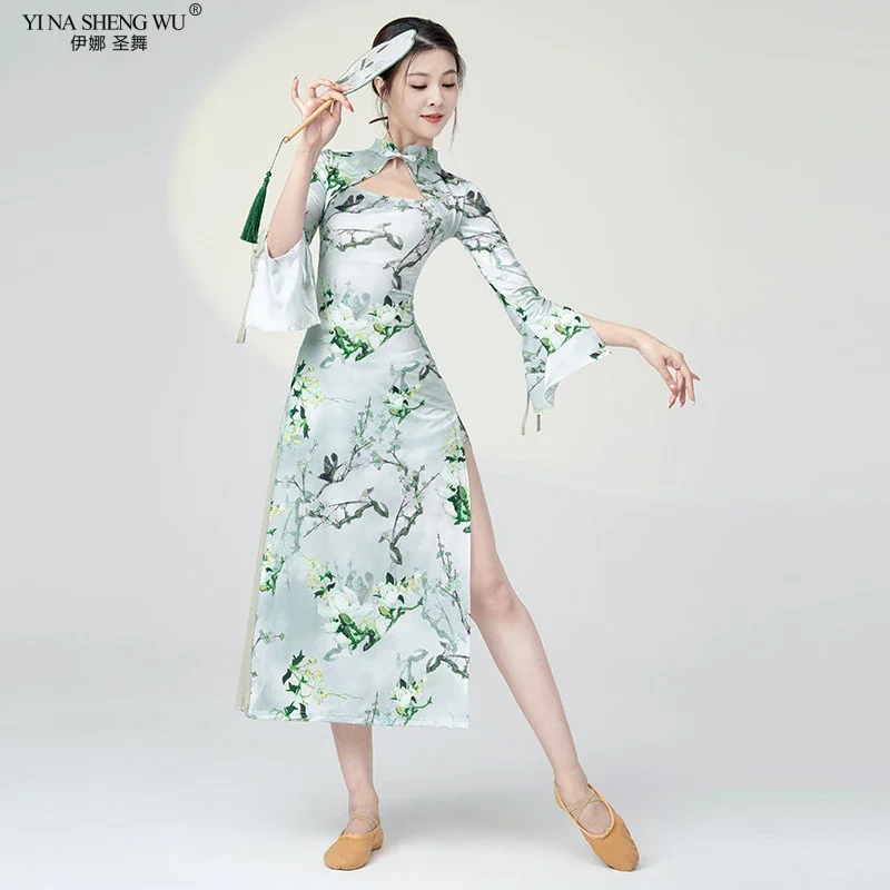 

1pc Chinese Folk Style Classical Dance Dress Dance Professional Elastic Cheongsam Charm Autumn Long-sleeved Performance Dress