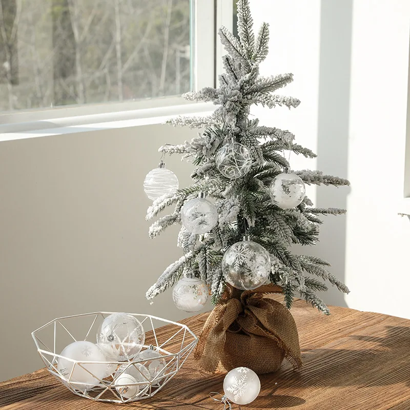 جديد الأبيض ندفة الثلج العملي البلاستيك تنوعا الملونة عيد الميلاد الكرة شجرة عيد الميلاد قلادة الزخرفية 6 صناديق PVC