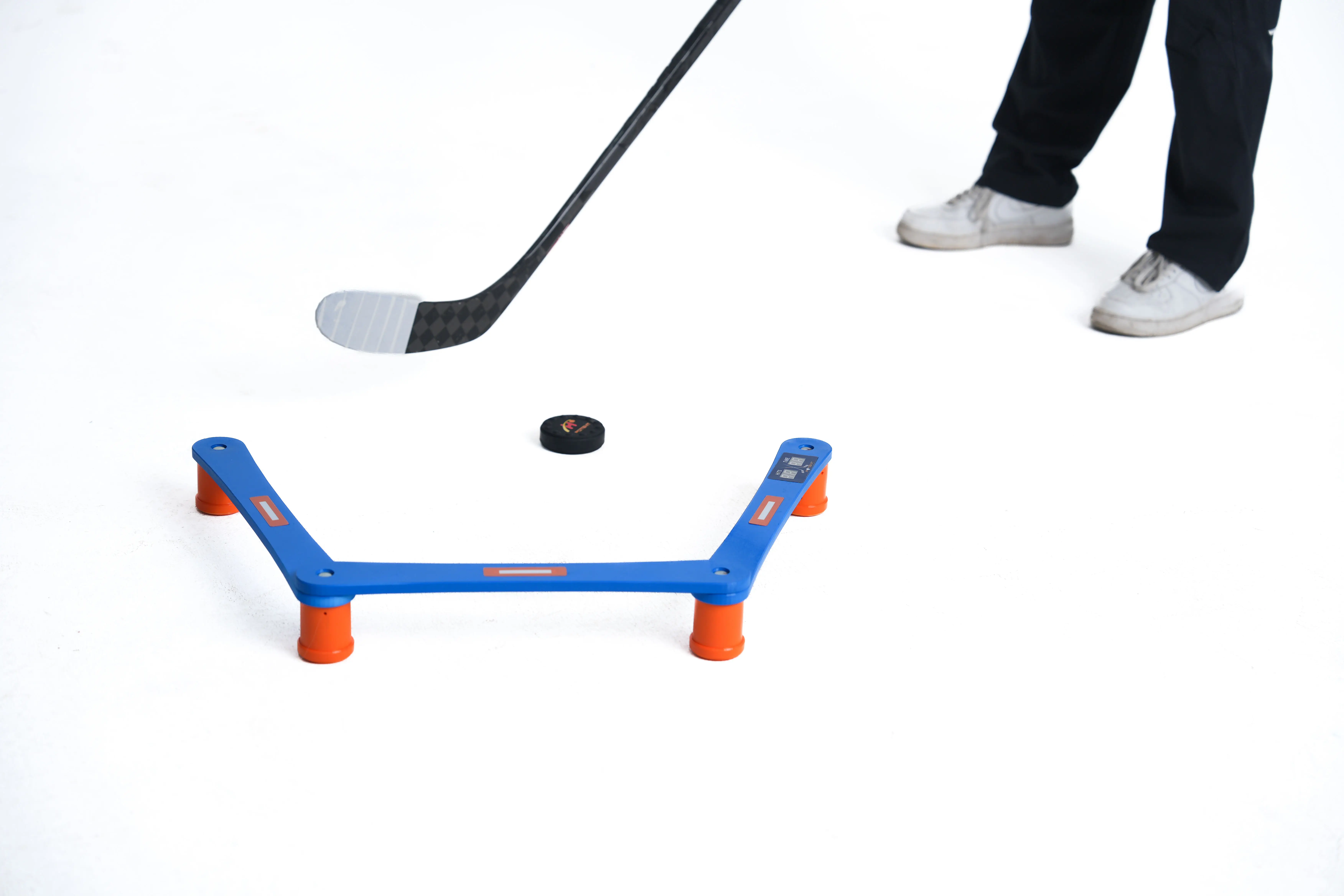 2026/Latest Digital Stickhandling Trainer Versatile Robotic Training Aid for Ice Hockey Published Equipment