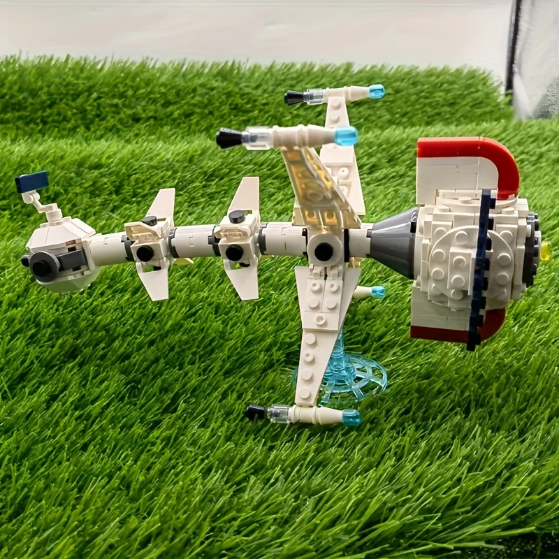 Thumbnail 3 - #34 Most Reviewed Toy Spaceships