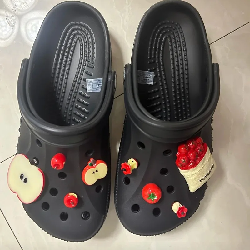 Whole Set Hot Sale DIY Hole Shoes Charms Tomato And Apple Resin Accessories Designer Quality Garden Shoe Decoration Girl Gift