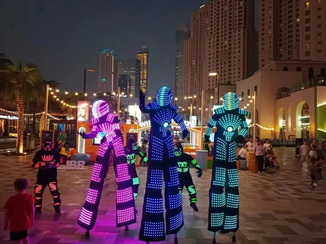 HOT SALE LED Stilts Walker Robot Suit for Dancing Show Events Holidaay with Multiple modes