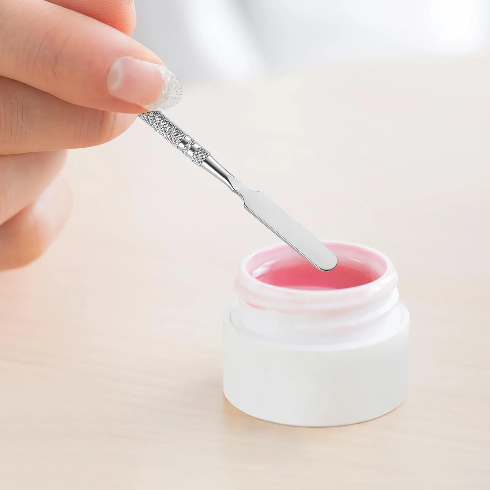 แท่งผสมเครื่องสำอางสแตนเลสสีเงินทนทานเครื่องมือผสมที่ใช้งานได้ยาวนานสำหรับรองพื้นคอนซีลเลอร์เม็ดสีอายแชโดว์