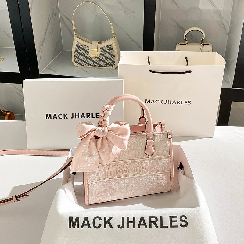 

Элегантная розовая сумка с вышивкой, вместительная модная сумка-тоут с принтом