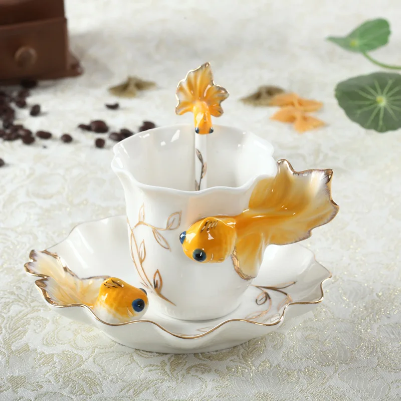 3D Stereo Goldfish Ceramic Coffee Cup Art Abstract Mug Afternoon Tea Dessert Tea Cup Home Drinking Water Mug Birthday Gift Home