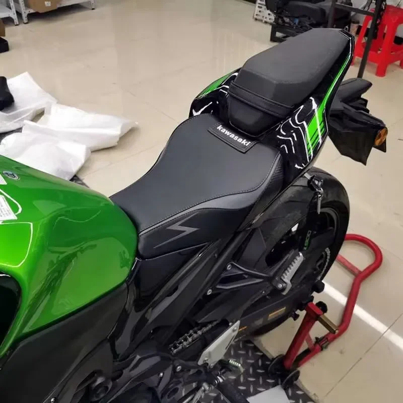 Cuscino per sedile moto per Kawasaki Z900 modificato per aumentare il cuscino Z900SE da 3 cm in pelle confortevole impermeabile e antiscivolo