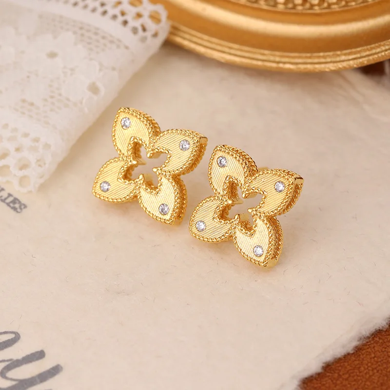 

Серьги с клевером ручной работы 2025 года, стерлинговое серебро 925 пробы, ажурные шпильки, шикарные ювелирные изделия, женские минималистичные модные массивные серьги