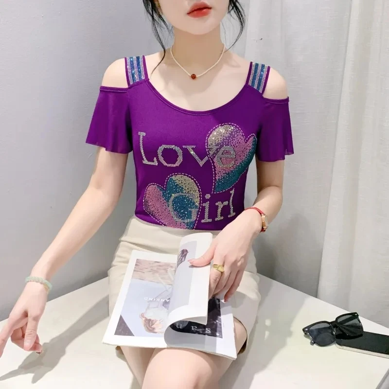 光沢のある愛のハートダイヤモンドTシャツ、裸の肩、半袖トップス、スリムなメッシュTシャツ、女の子のためのセクシーなストリートウェア、ハイエンドカスタム、新しい、夏