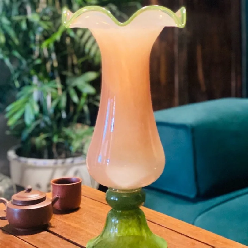 New American petal mouth milk orange hit green pure handmade glass wind lamp vase water flower arrangement home ornament