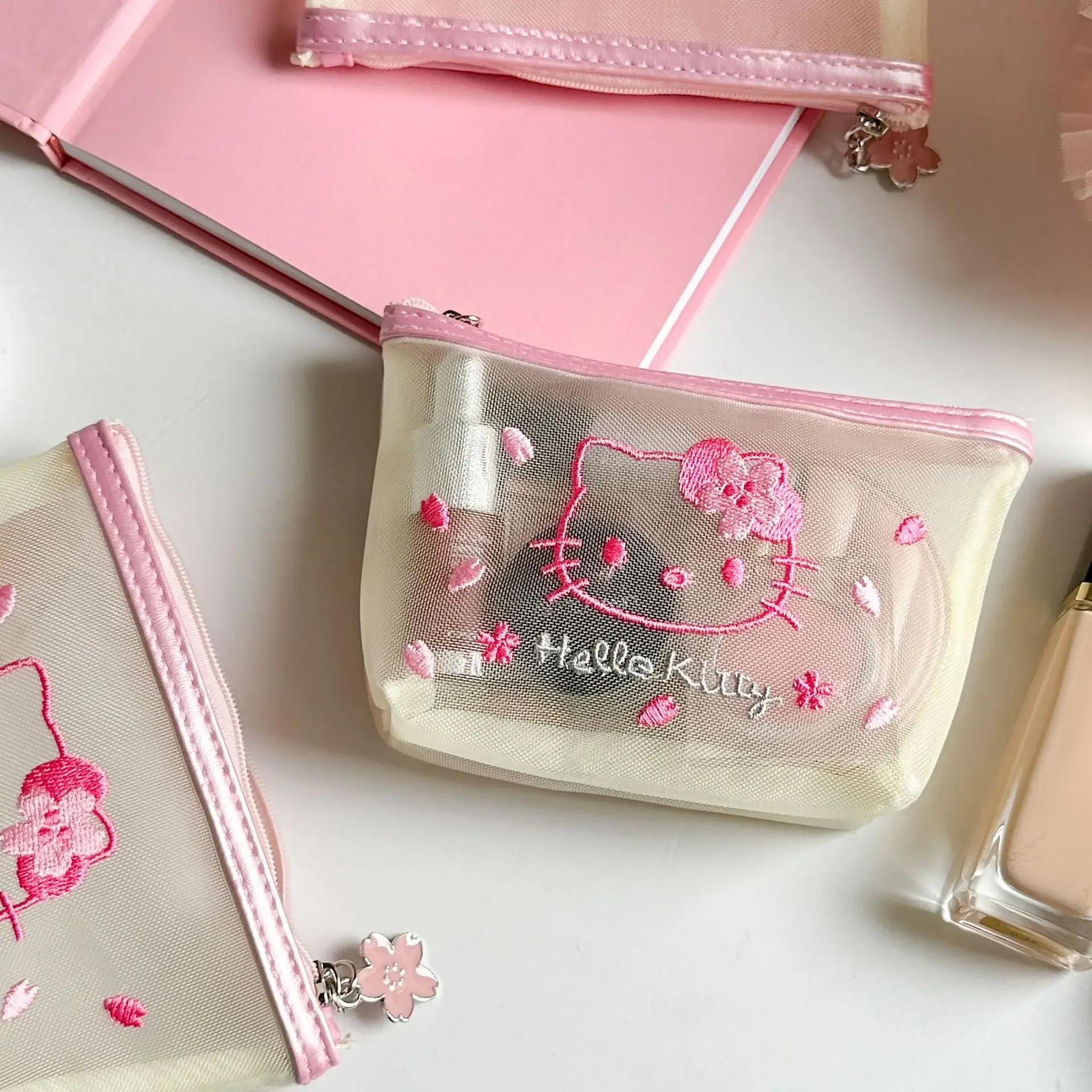 حقيبة تخزين كرتونية من هولو كيتي، حقيبة مكياج صغيرة مطرزة من ساكورا، محفظة نقود معدنية محمولة، هدية لطيفة #5