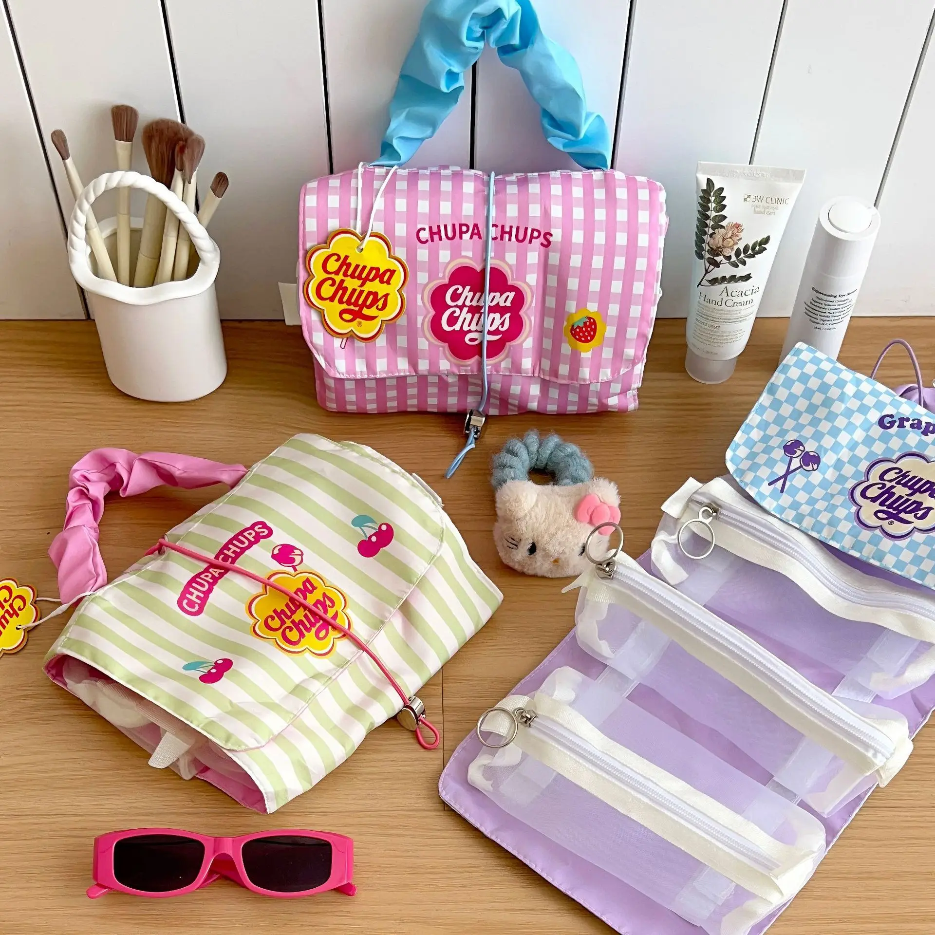 

Dopamine colored women's detachable makeup bag, women's three in one portable folding storage handbag