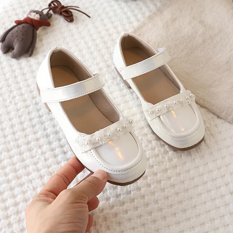 Girls Leather Shoes Spring Autumn Pearl Kids Causal Shoes Formal Dress Versatile Children's Flats Princess Performance Ballet