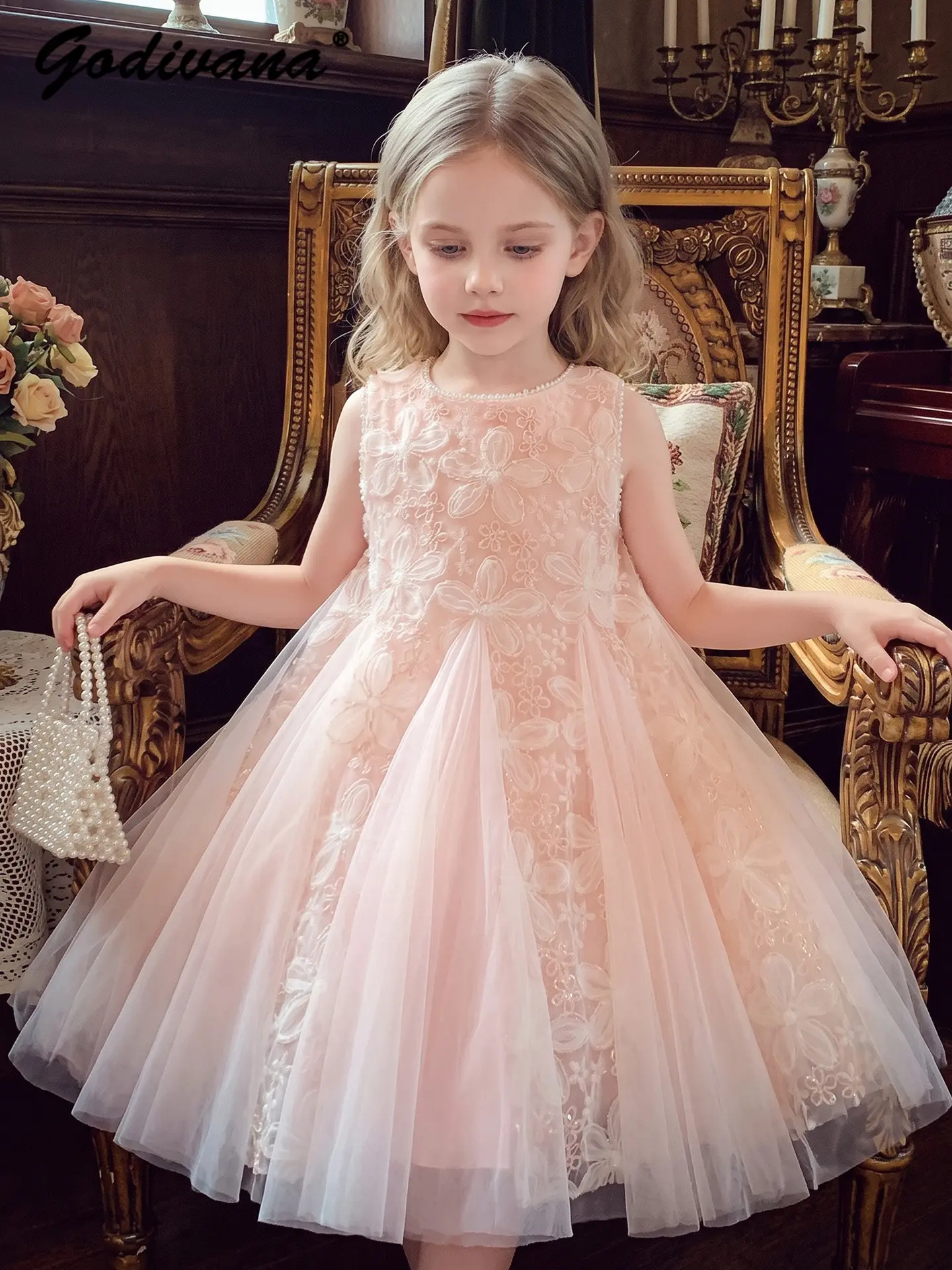 Girls Sweet Summer 2026 New High End Pink Princess Tank Dress Childrens Heavy Lace Floral Embroidery Pearls Puffy Mesh Sundress