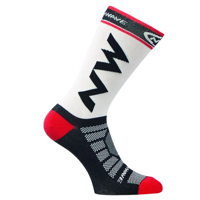 3 Pairs NW Cycling Socks Mens Outdoor Sports Running Socks Man Road Mid Tube Professional Breathable Climbing Mountain Bike Sock