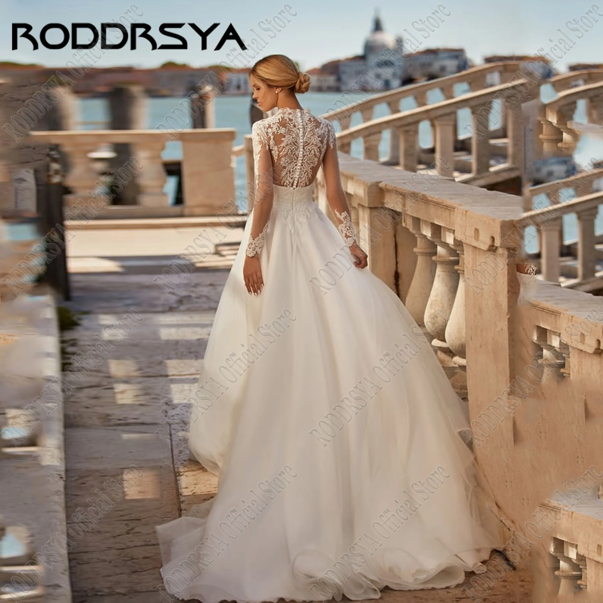 RODDRSYA Customized Muslim Deep V-Neck Wedding Dress Long Sleeves Illusion Back A-Line Bride Gowns Applique Lace Robe De Mariée