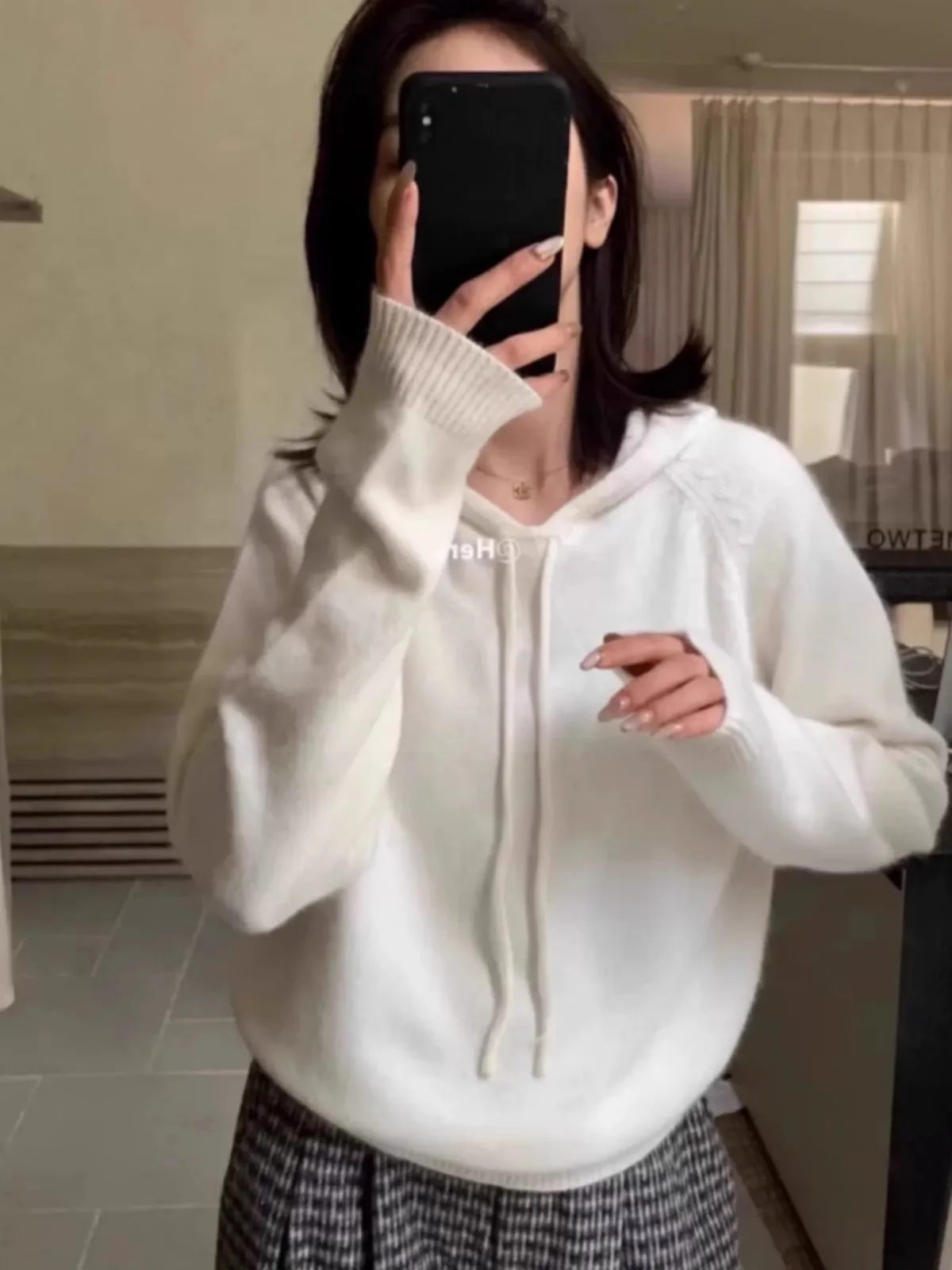 High-grade grey hooded pure cashmere knitwear women\'s spring and autumn lazy loose short sweater wool over a hoodie