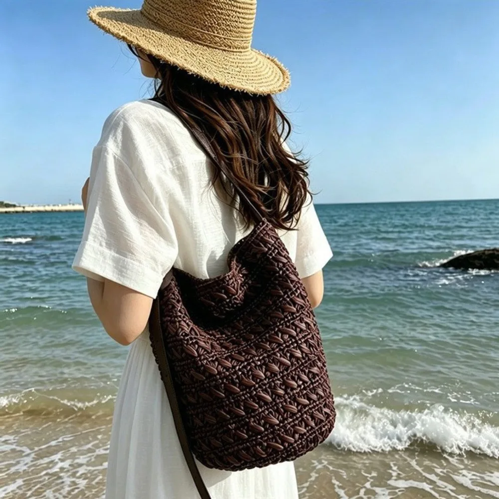 

Fashionable Single-shoulder Solid Color Straw Woven Bag, New Casual Bucket Large Capacity Woven for Women, Beach Vacation Style