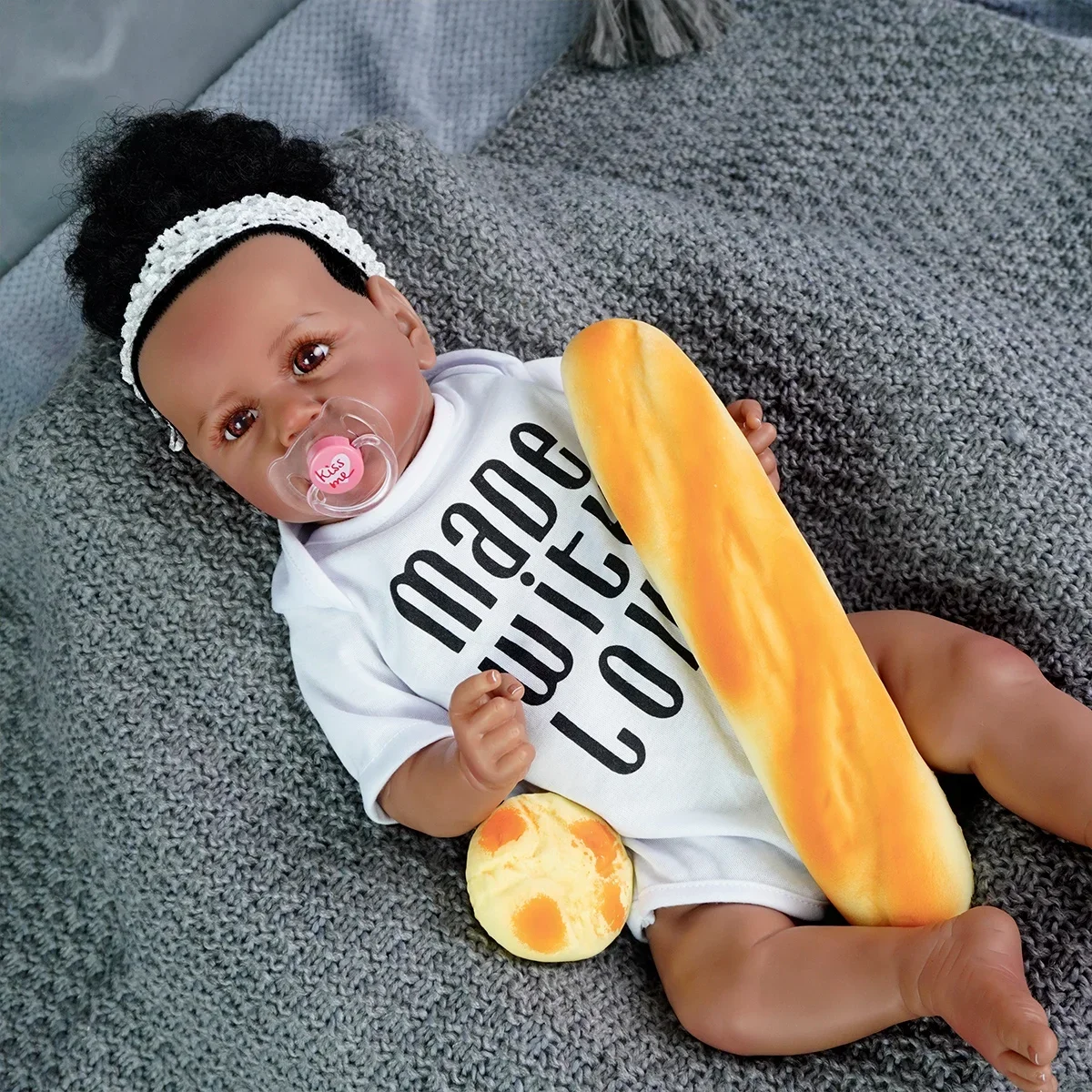 Levensechte pasgeboren babypoppen Realistische pasgeboren poppen met poseerlichamen Echte babypoppen en accessoires Cadeauspellen DIY-speelgoed