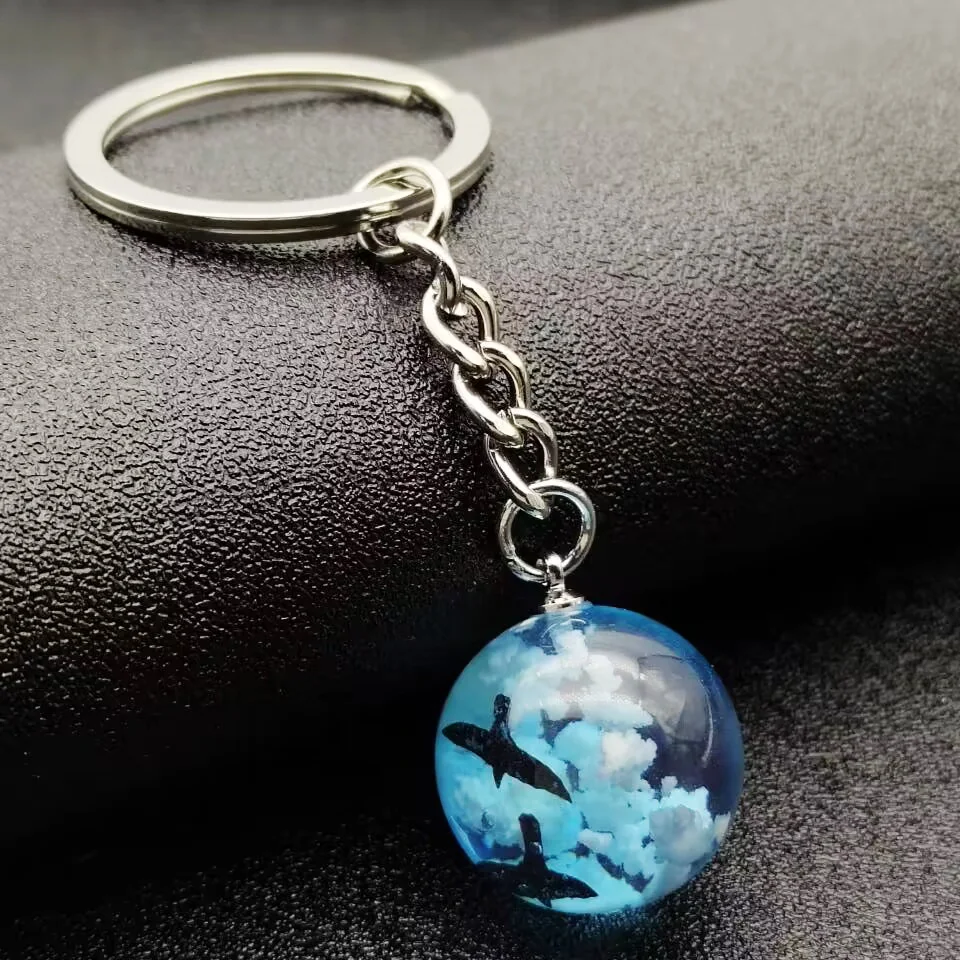 Unique Transparent Resin Spherical Pendant Keychain Women With Blue Sky And White Clouds Fashion Charming Girl Jewelry Gift