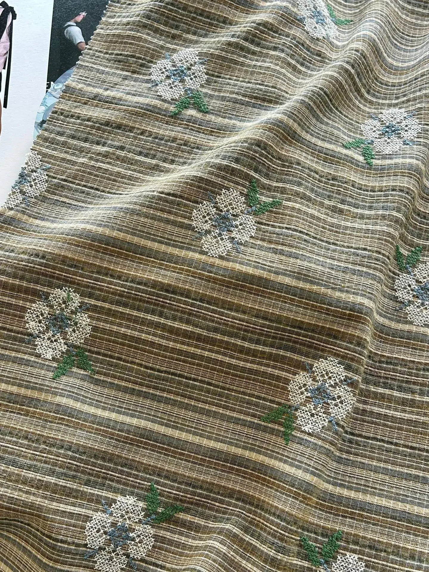 New striped yarn-dyed check small floral embroidery fabric for women's children's clothing handmade sewing materials
