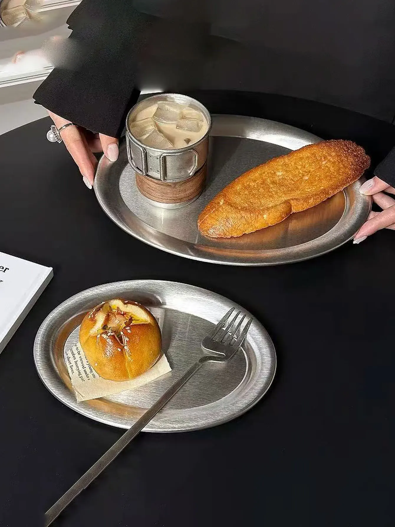 Thickened Stainless Steel Oval Dinner Plate Ins Cafe Afternoon Tea Tray Bread Plate Cake Plate Dessert Plate Steamed Fish Plate 1Pcs