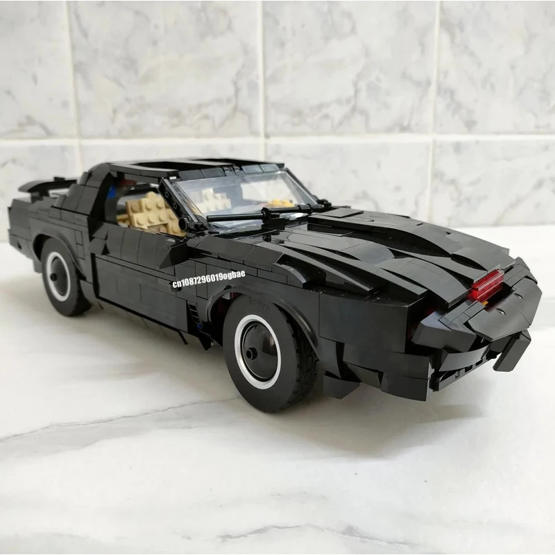 829PCS Knight Rider Pontiac Firebird classic retro supercar coupe model creative ideas ChildToy Gift technology Blocks MOC-10304