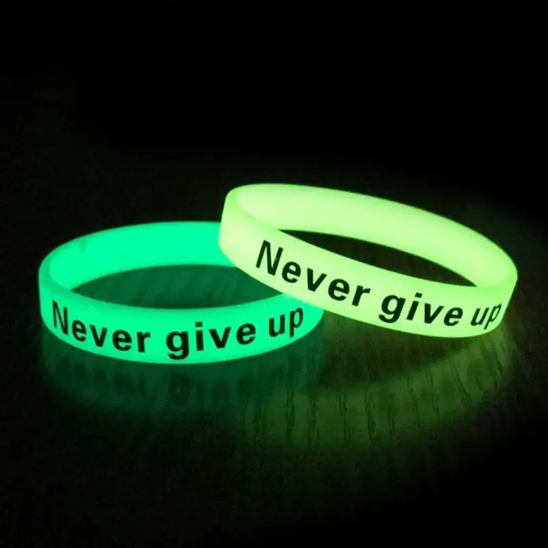 2pcs Never Give Up Silicone Wristband Glow in The Dark Rubber Band Luminous Bracelet Motivational Wrist Strap Inspirational Gift