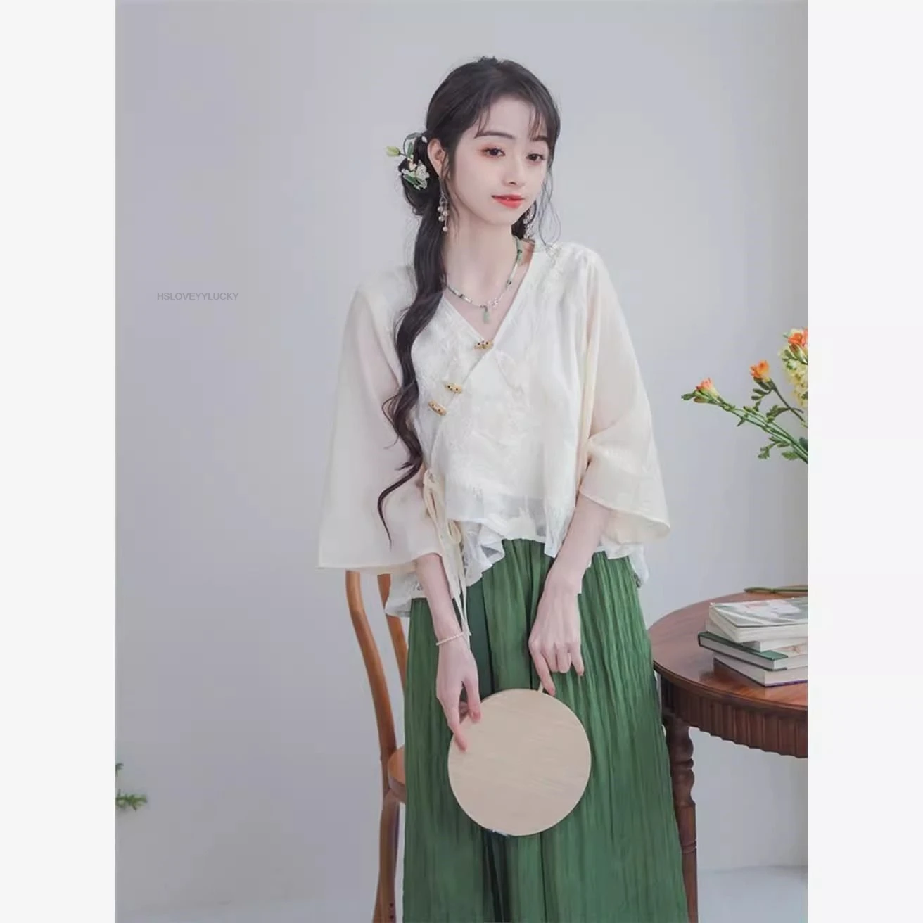 Improved Ancient Song Dynasty Hanfu Chinese Vintage V Neck Daily Improved Hanfu Set Women Elegant Vintage Daily Hanfu