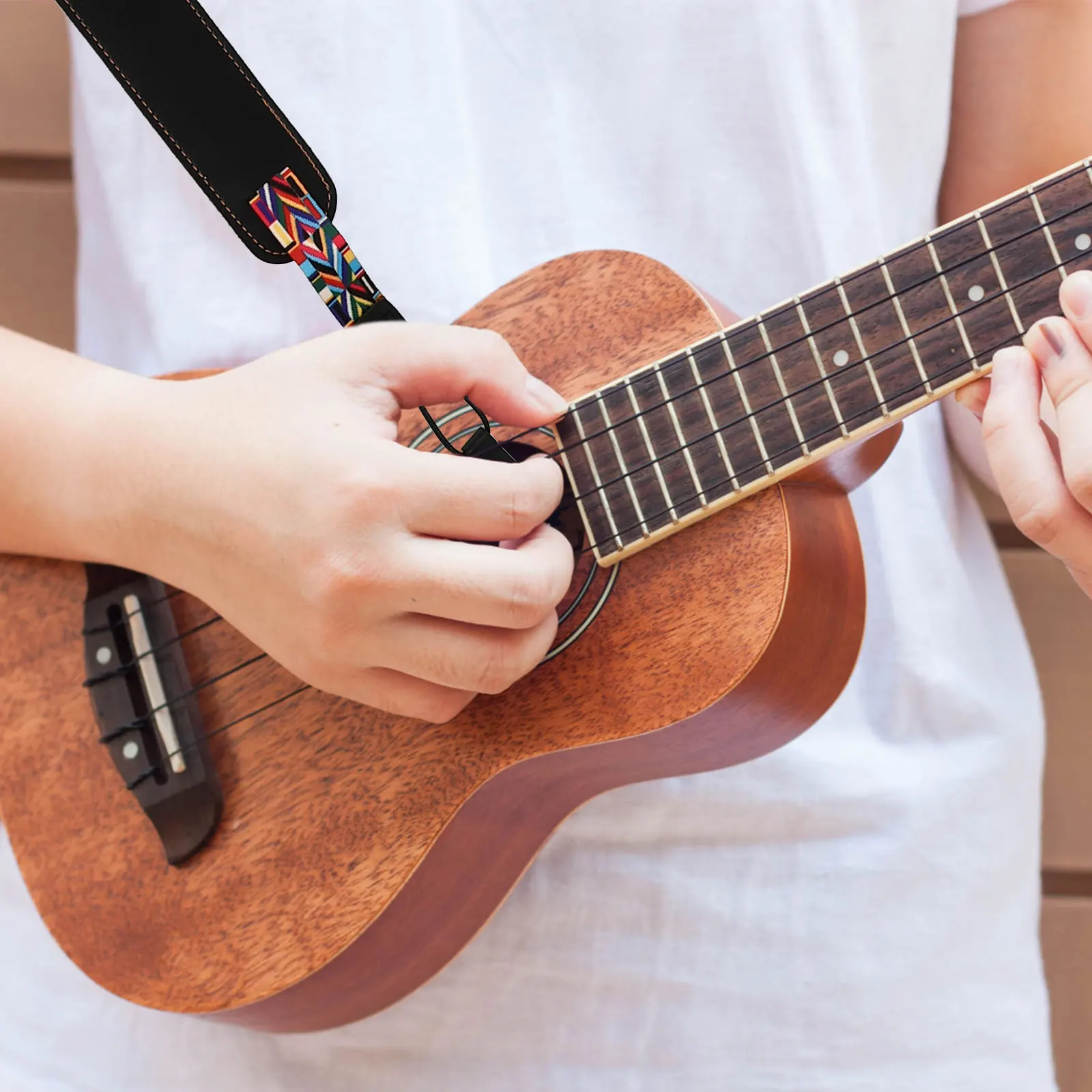 

1 pc Ukulele Strap Cotton PU Adjustable Breathable Sweat-Absorbing Portable Clip-On Comfortable Durable for Adult for Ukulele
