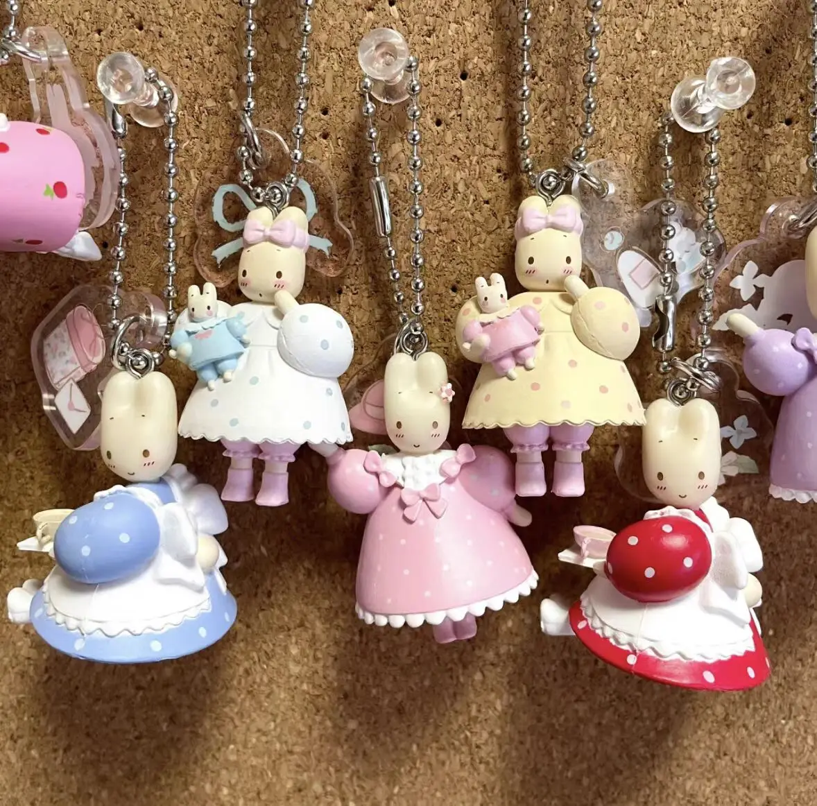 New Cute Marron Cream PVC Keychain Charms Mascot Anime Rabbit Bunny Kawaii Bag Key Ring Ball Chain Keyholder Keyring Toy Gifts