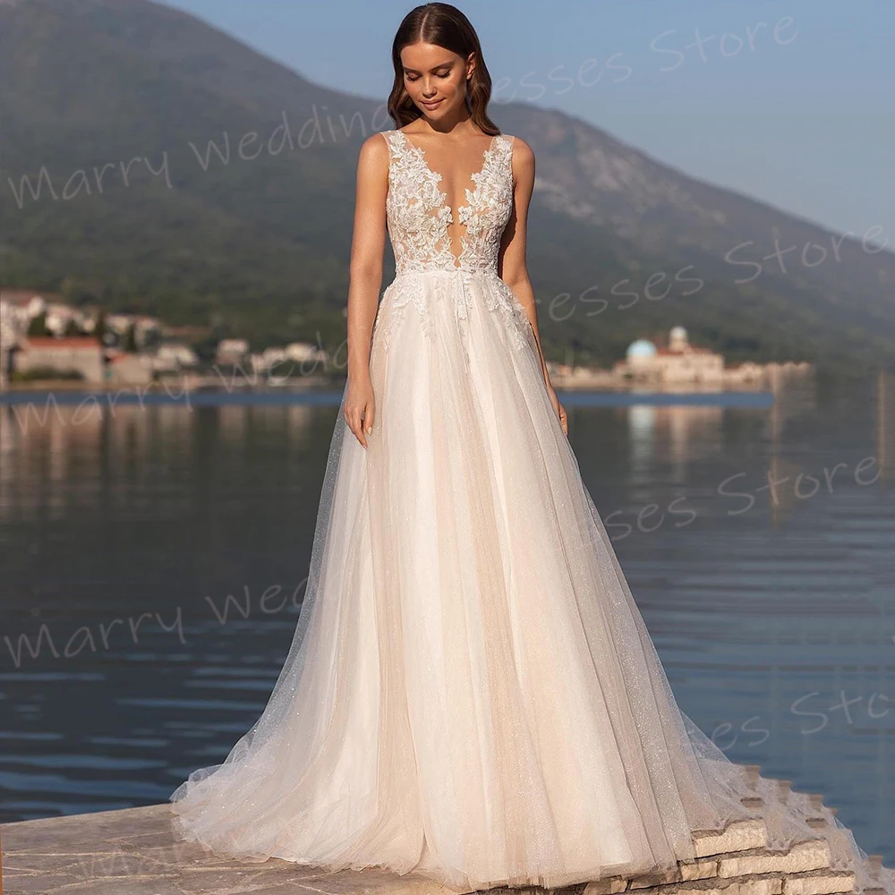 Vestidos de casamento fashion linha A para mulheres, apliques de renda encantadores, vestidos de noiva gola V, tule espumante, novo