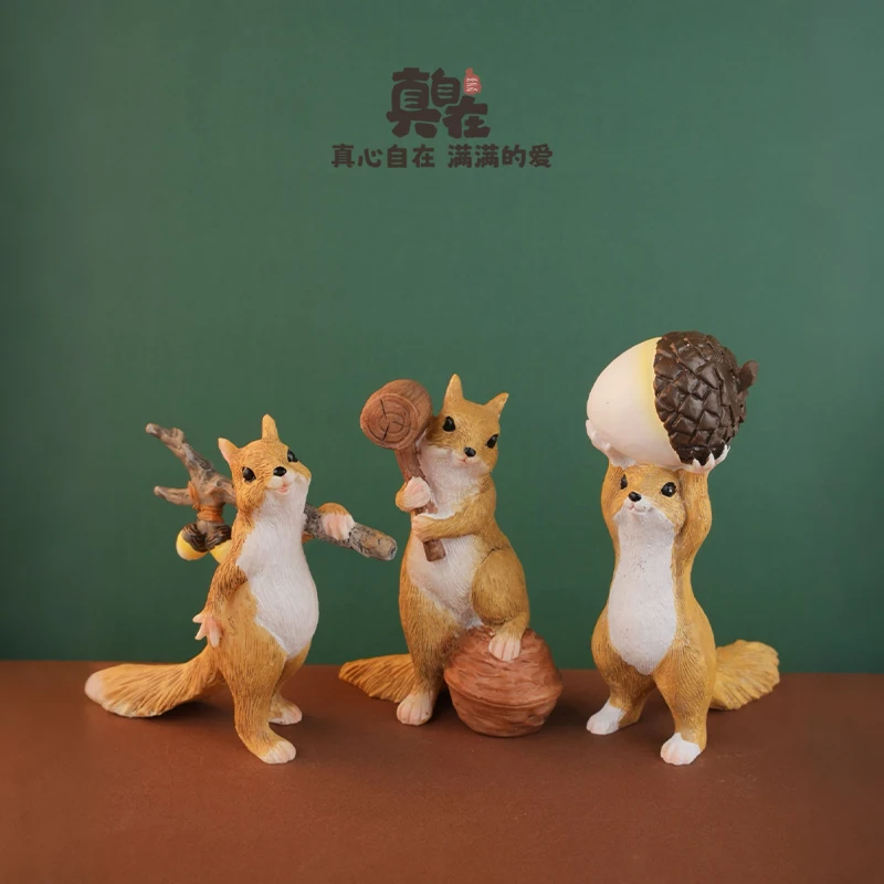 

Cute Resin Squirrel Model Simulation Animal Figurine Miniatures Dollhouse Desk Ornament Home Decor Fairy Garden Decoratioin